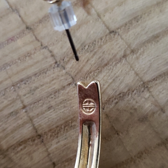 HOUSE of Harlow 1960 earrings - Picture 3 of 5